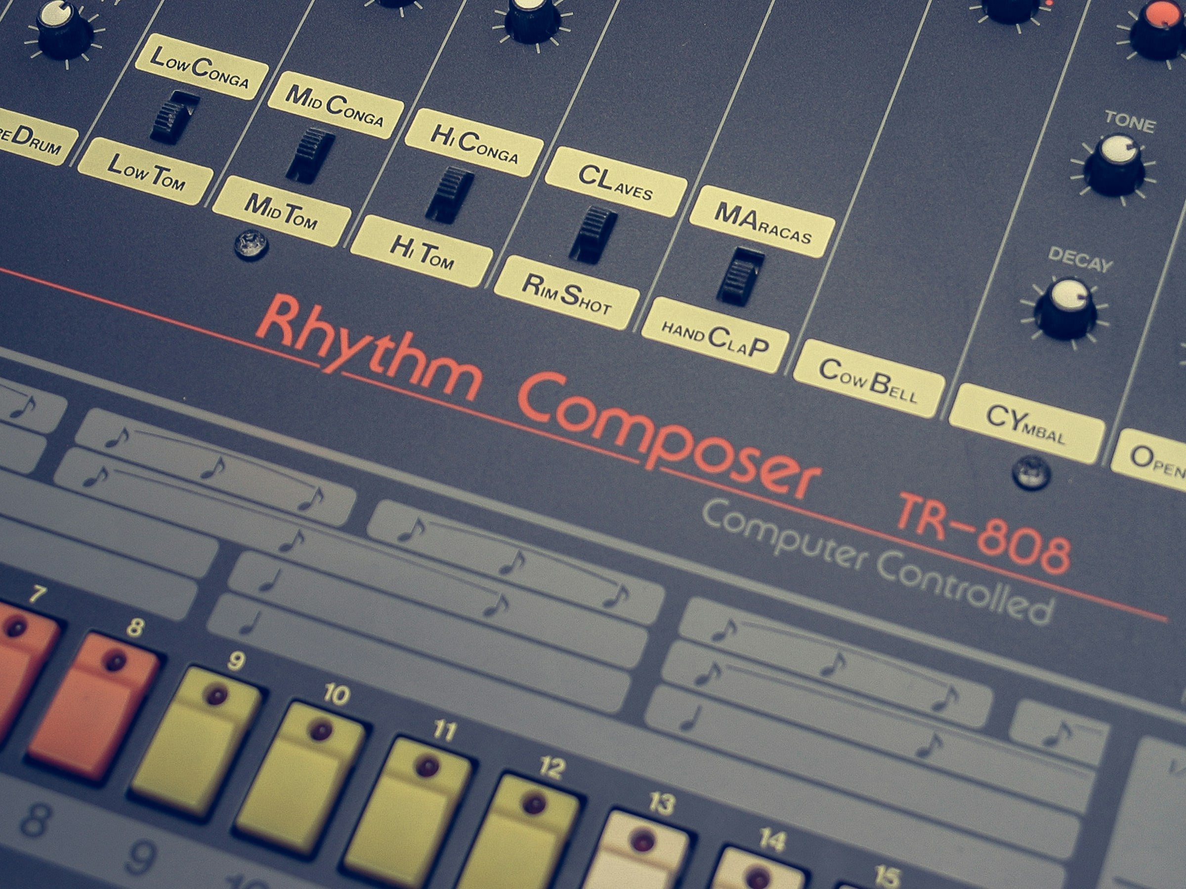 Analog vs Digital Samples: What Actually Matters?